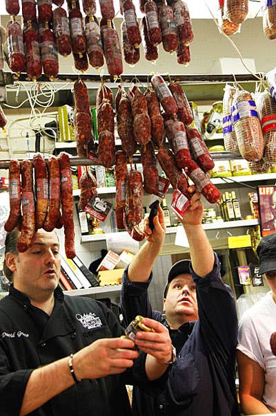 httpswww.saveur.comsitessaveur.comfilesimport2009images2009-123-mikes-deli400.jpg