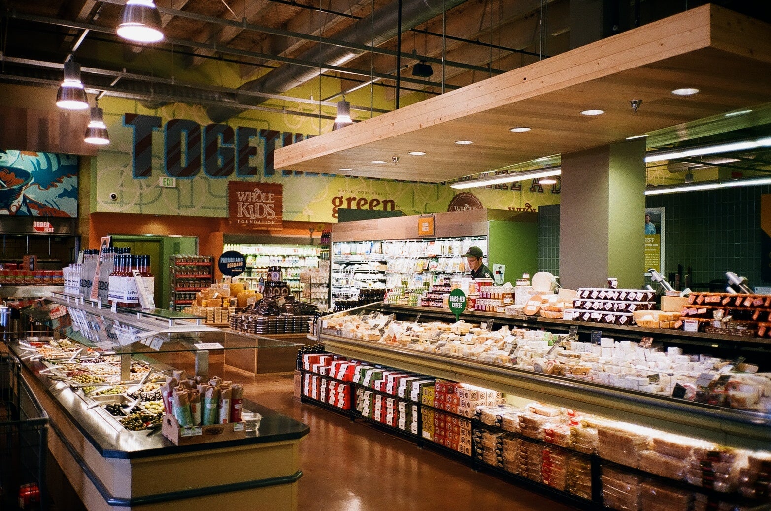 They re the shop. Whole foods Market. Продуктовых магазинов Kroger. Fond Maeket. Whole foods Market (WFM).