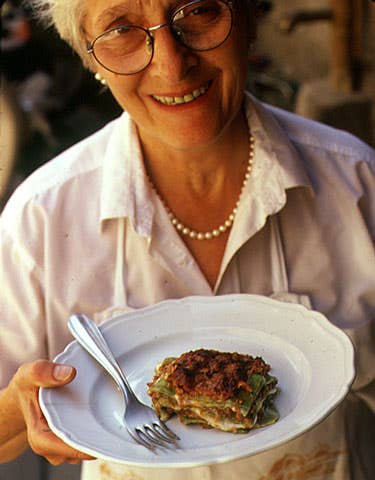 httpswww.saveur.comsitessaveur.comfilesimport2008images2008-01628-How_to_make_spinach_lasagne_6.jpg