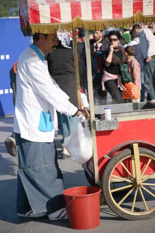 httpswww.saveur.comsitessaveur.comfilesimport2009images2009-04634-istanbul_1_480.jpg