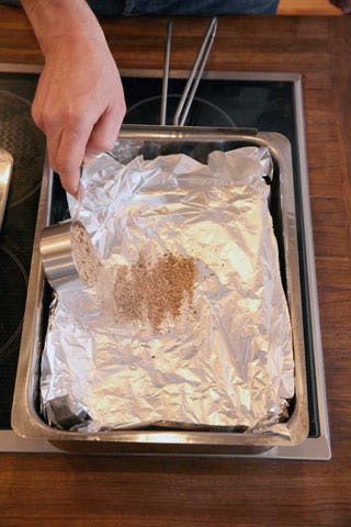 httpswww.saveur.comsitessaveur.comfilesimport2009images2009-04634-119_web_smoking_fish_2_480.jpg