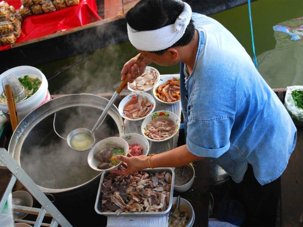 Bangkok Hawker Soup