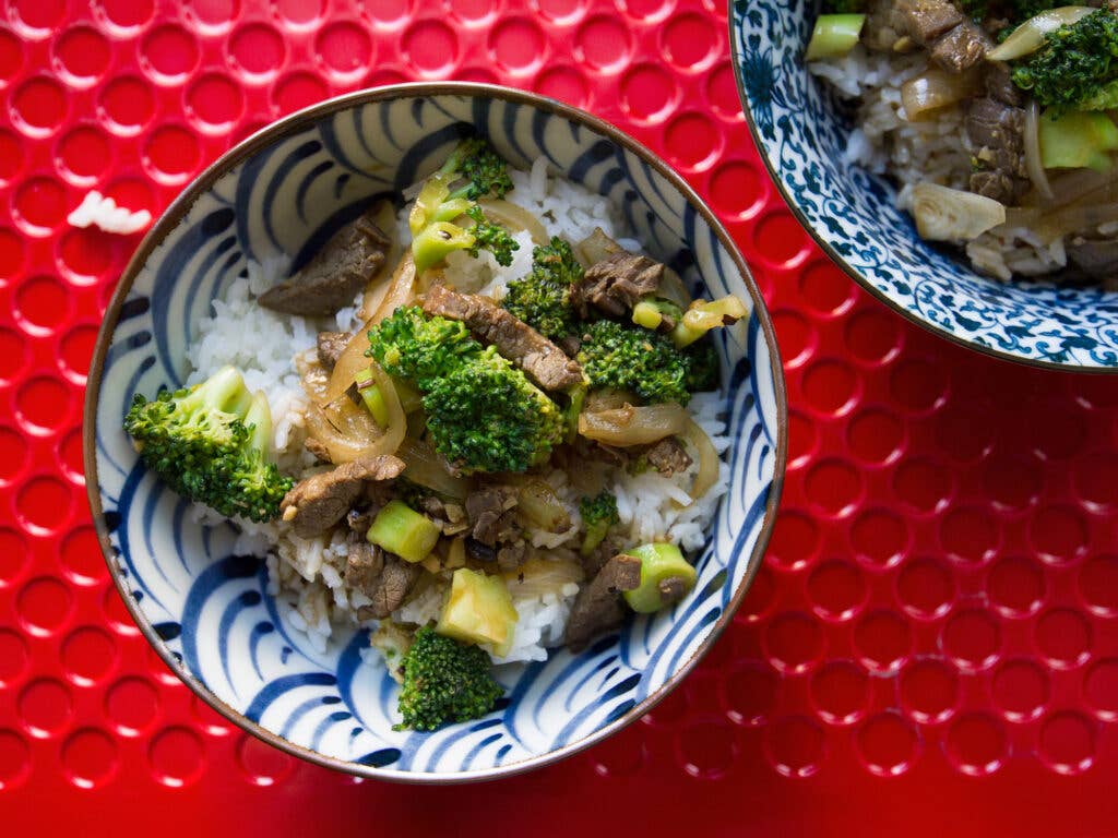 Stir-Fried Beef with Broccoli