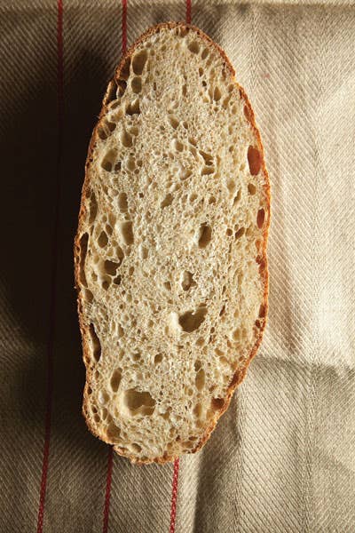 httpswww.saveur.comsitessaveur.comfilesimport2012images2012-047-SAV147-Loaves18-400&#215;600.jpg