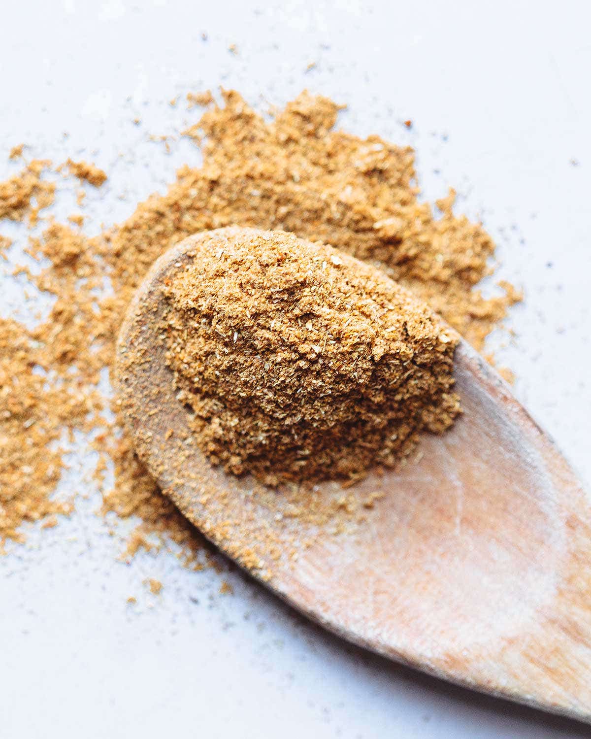 This Secret Weapon Spice Blend From Georgia is Good on Everything Khmeli Suneli