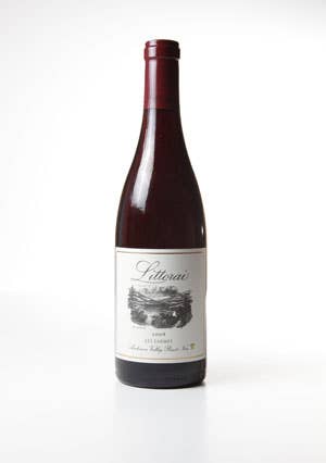 httpswww.saveur.comsitessaveur.comfilesimport2010images2010-107-com-red-wine-littorai-les-larmes-anderson-valley-1.jpg