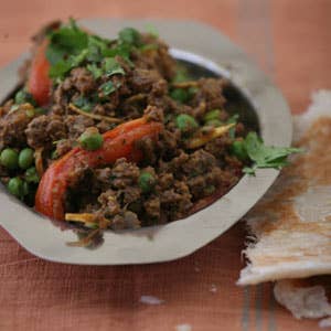 Ground Lamb and Peas in Yogurt