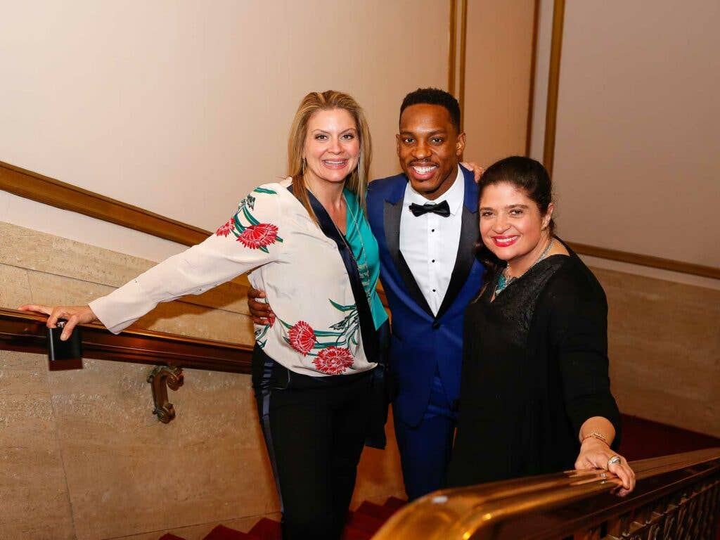 Chefs Amanda Freitag, and Alex Guarnaschelli with Colby Lewis