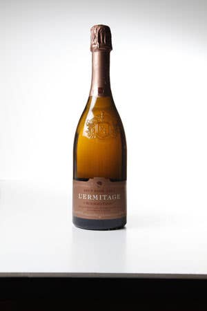 httpswww.saveur.comsitessaveur.comfilesimport2010images2010-107-com-rose-wine-roederer-estate-lermitage-anderson-v.jpg