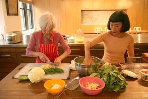 women making Japanese-style scrambled eggs