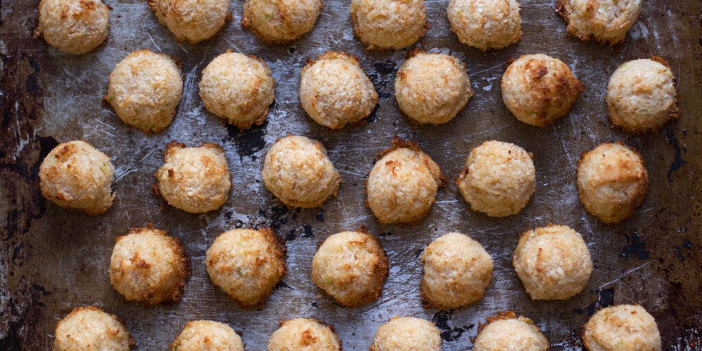 Chile-Lime Macaroons