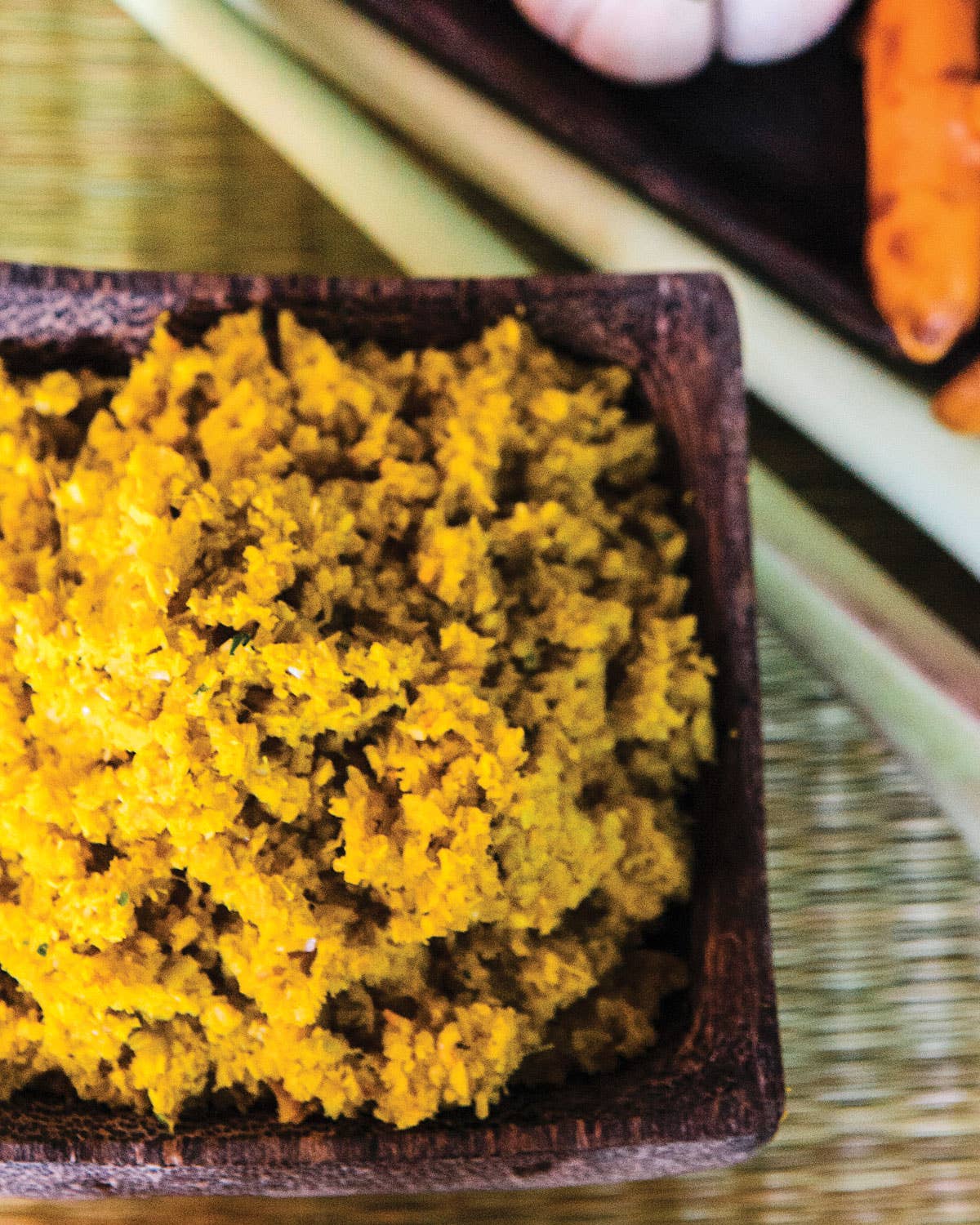 Yellow Khmer Curry Paste (Kroeung)