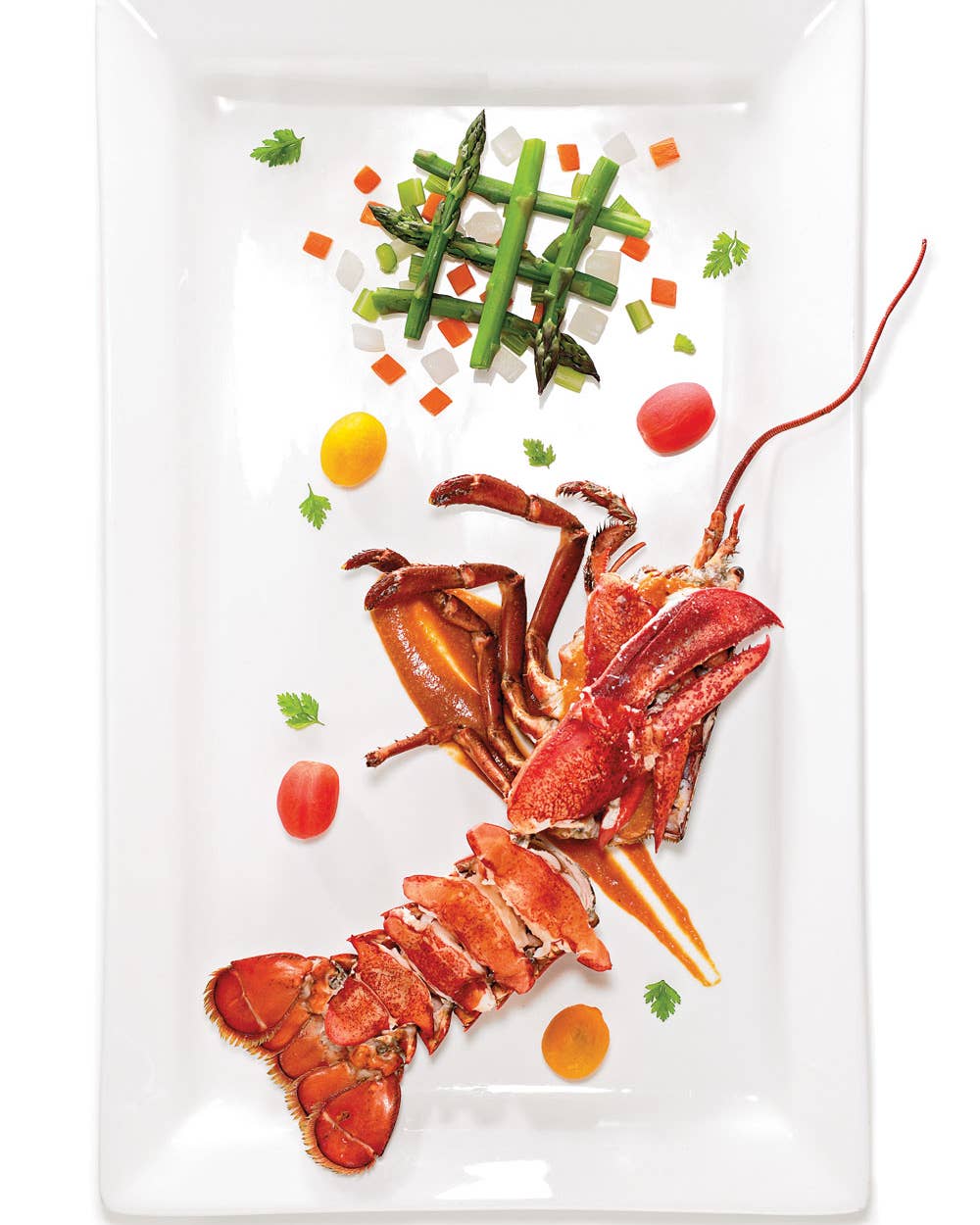 Lobster Américaine with Asparagus and Tomatoes