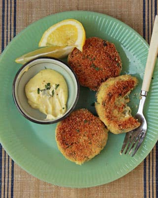 Crab Cakes for Almond Lovers