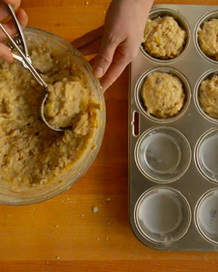 Video: How to Make Muffins