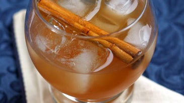 Friday Cocktails: The Canadian