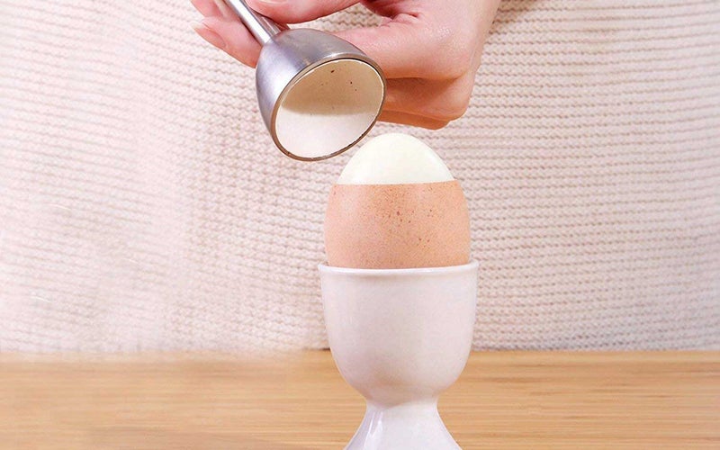 httpswww.saveur.comsitessaveur.comfilesimages201807egg-cracker-german-1500&#215;1125.jpg