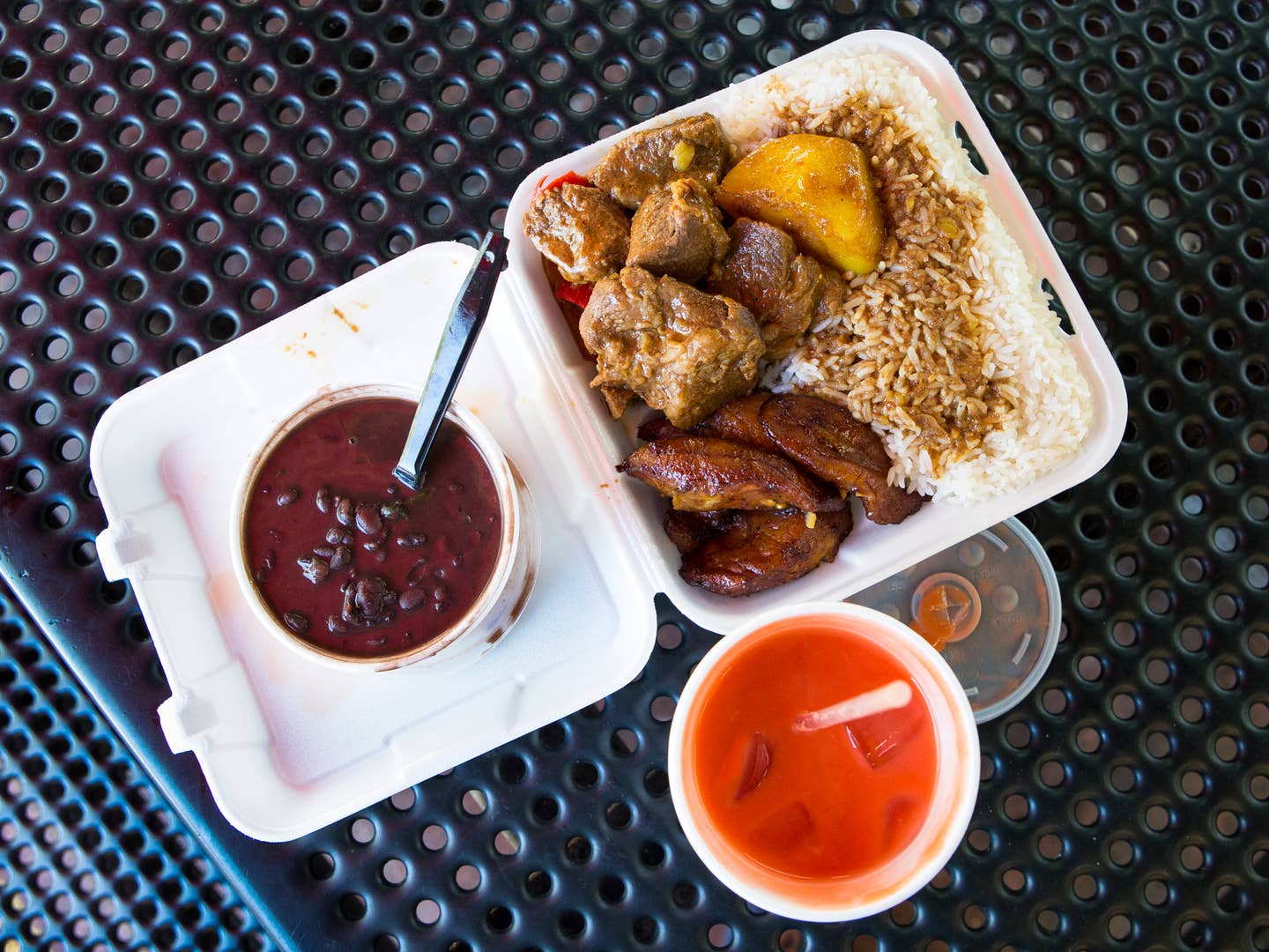 What to Eat at Miami’s Juice and Cuban Food Mecca