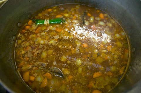httpswww.saveur.comsitessaveur.comfilesimport2008images2008-12634-demi_glace-4_480.jpg