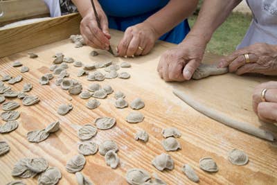 httpswww.saveur.comsitessaveur.comfilesimport2012images2012-107-travels-puglia-Pasta-lesson400x267.jpg