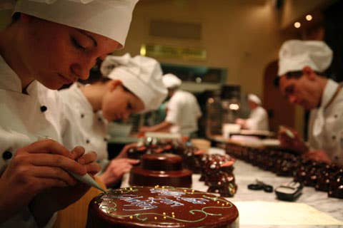 httpswww.saveur.comsitessaveur.comfilesimport2009images2009-02634-118-480-vienna1.jpg.jpg