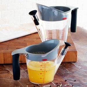 2-Cup Gravy Separator