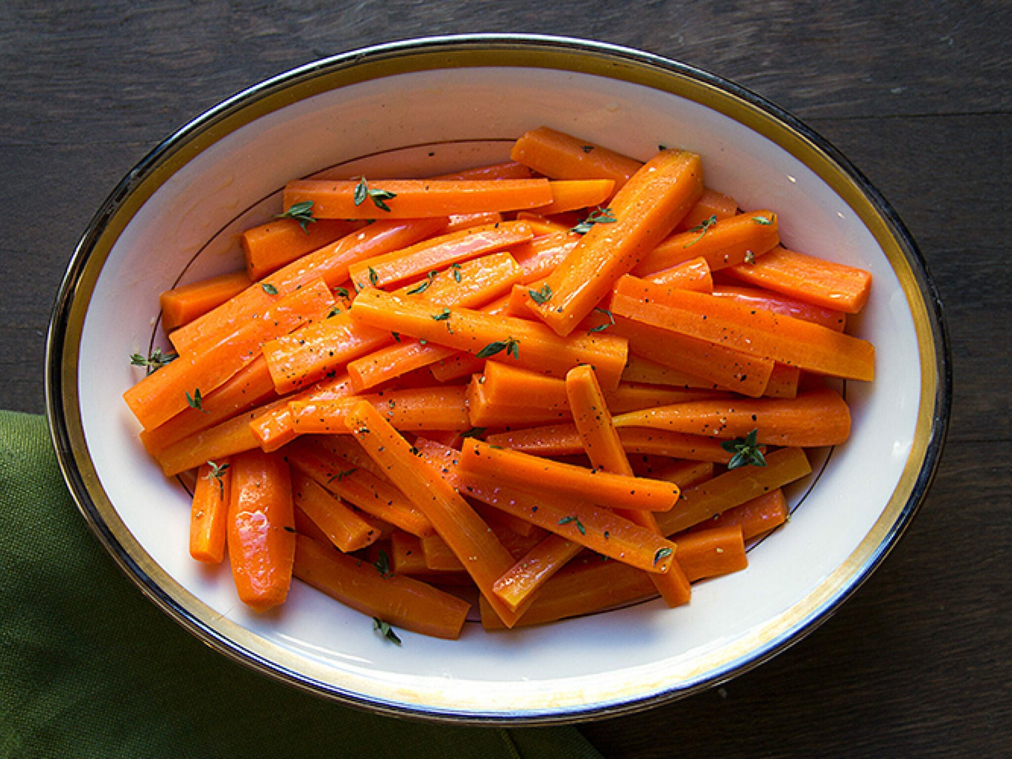 MapleGlazed Carrots Saveur