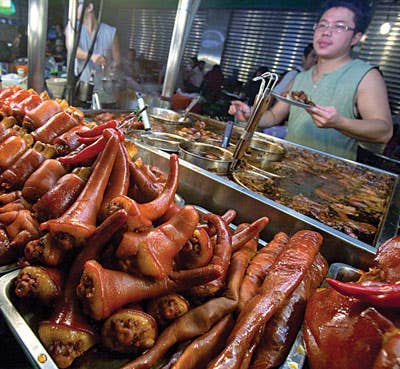 httpswww.saveur.comsitessaveur.comfilesimport2010images2010-03634-128_taipei_9_400.jpg
