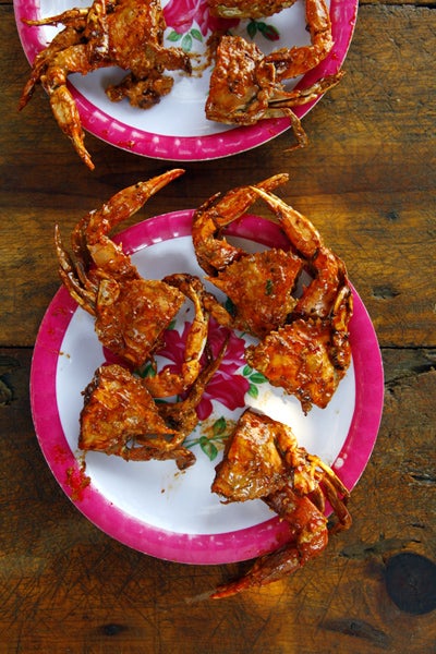 Jaibas Enchipotladas (Pan-Fried Crabs in Chipotle Sauce) | Saveur