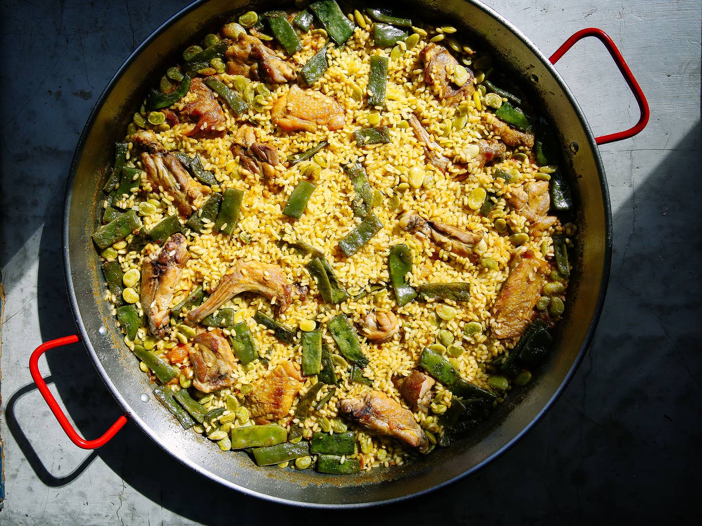 The Step-By-Step Guide to Making Perfect Paella