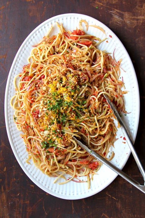 Spaghetti with Oven-Roasted Tomatoes and Caramelized Fennel