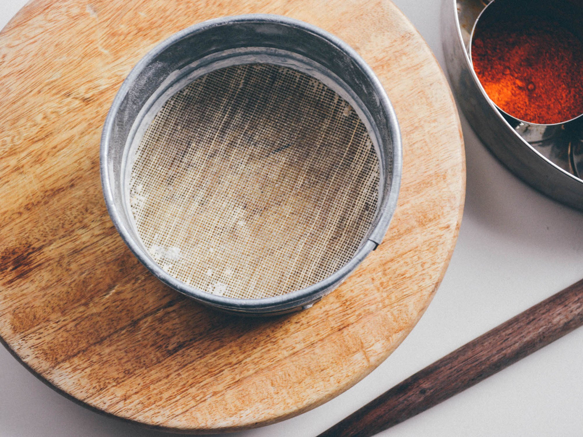 10 Essential Indian Cooking Tools for Making Perfect Flatbreads