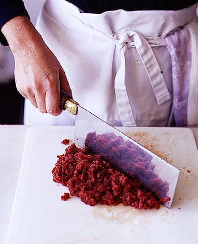 httpswww.saveur.comsitessaveur.comfilesimport2007images2007-1231_sausagemaking_2.jpg