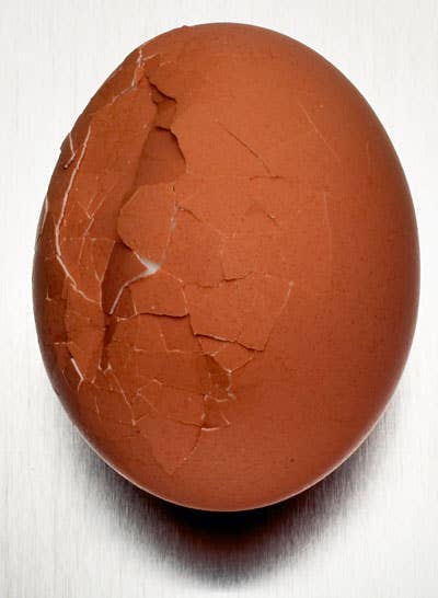 How to Peel Hard-Boiled Eggs
