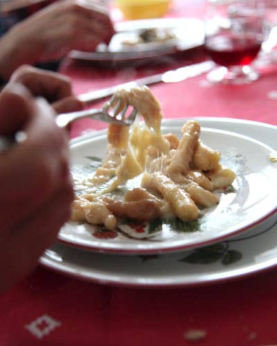 httpswww.saveur.comsitessaveur.comfilesimport2010images2010-127-Sv134-_Italian_christmas.jpg