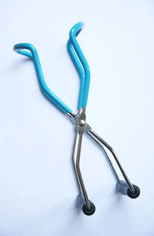 httpswww.saveur.comsitessaveur.comfilesimport2008images2008-07634-113_visual_pantry-jar_lifter_480.jpg