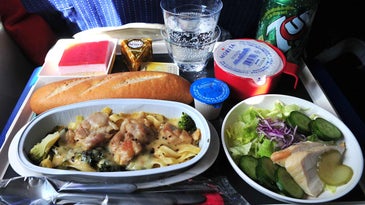 Airlines Are Turning to Gourmet Techniques to Improve In-Flight Meals