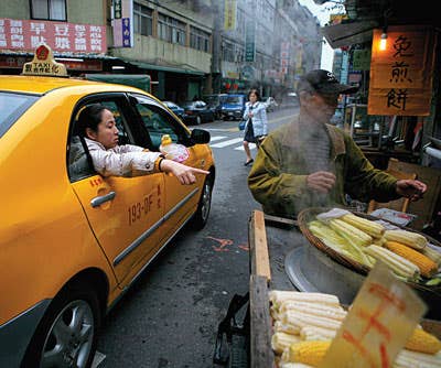 httpswww.saveur.comsitessaveur.comfilesimport2010images2010-03634-128_taipei_3_400.jpg