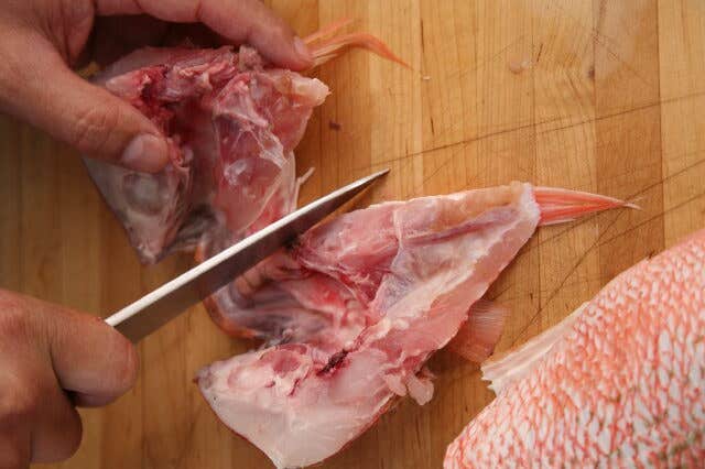 httpswww.saveur.comsitessaveur.comfilesimport2008images2008-04634-112_morimoto_knives_7_480.jpg