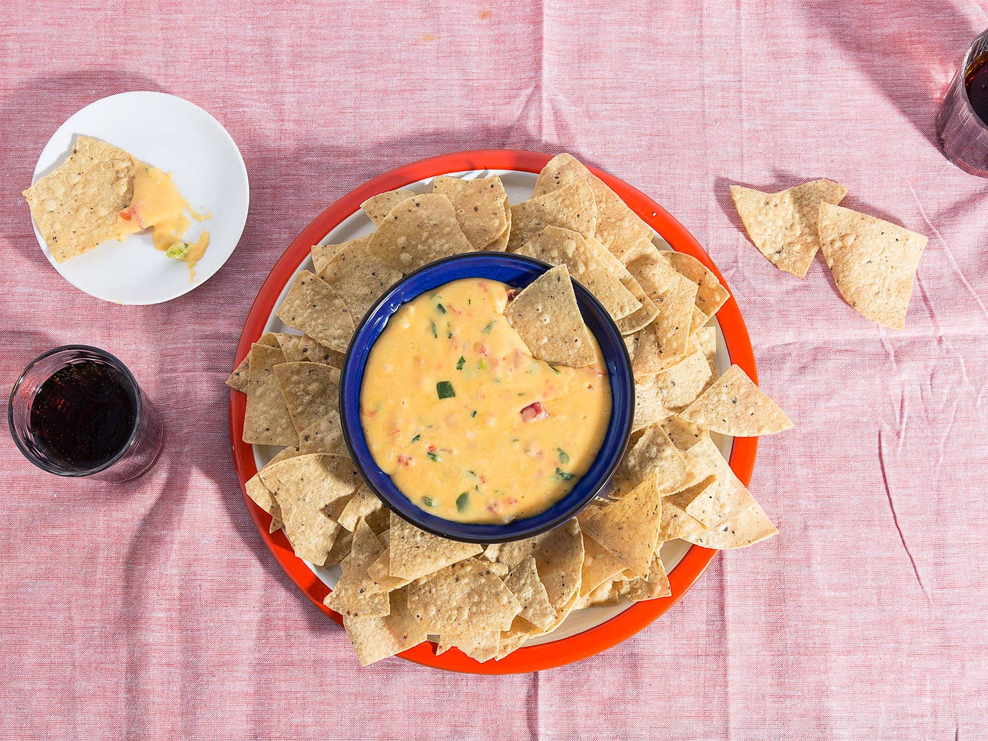 The Easiest Way to Make Foolproof Queso