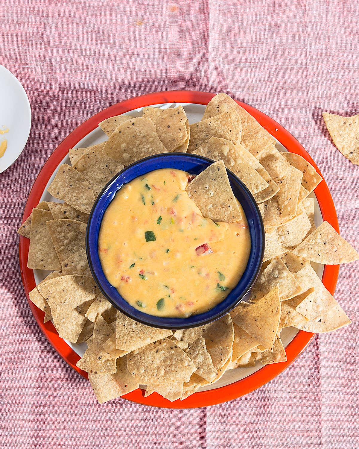 The Easiest Way to Make Foolproof Queso