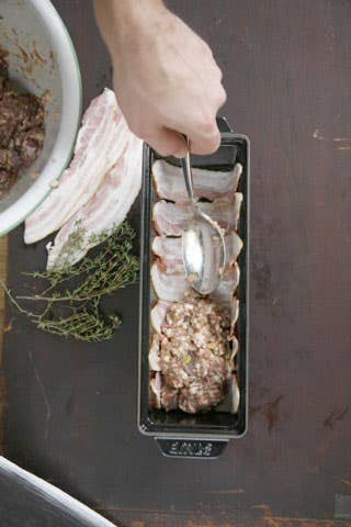 httpswww.saveur.comsitessaveur.comfilesimport2008images2008-12634-116_duck_pate_6_480.jpg