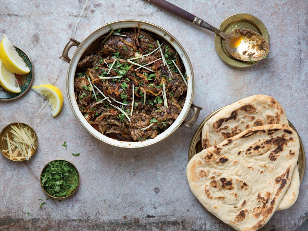 Pakistani Stewed Lamb Stew (Dumbay Ki Nihari)