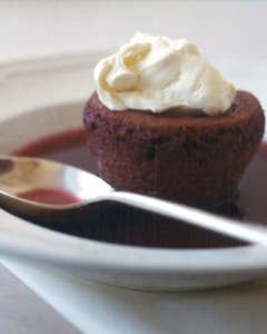 Tipsy Puddings with Mulled Wine