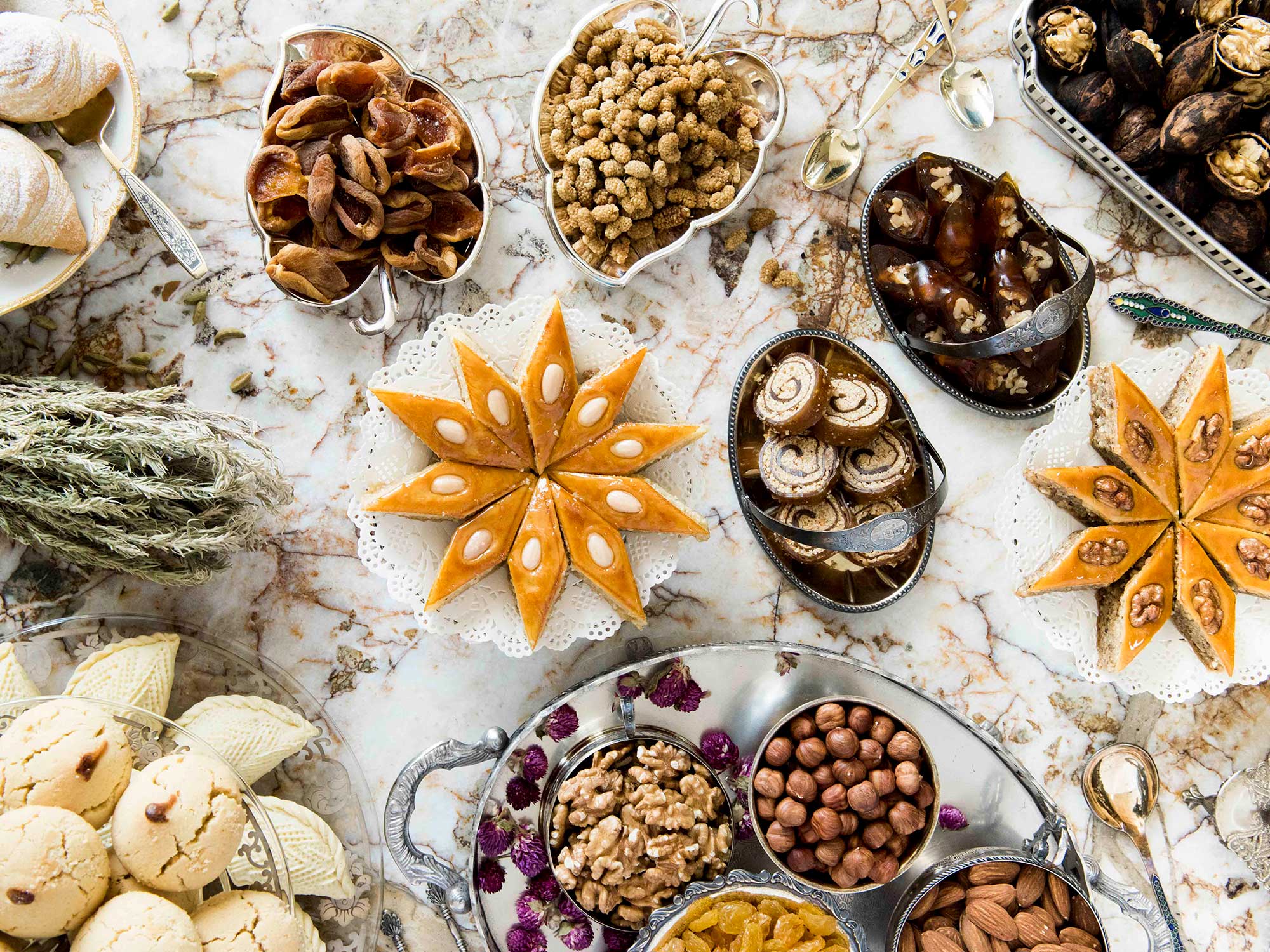 洋書 Culinaria Russia: A Celebration of Food Amazon.com: Culinaria Russia: A Celebration of Food and