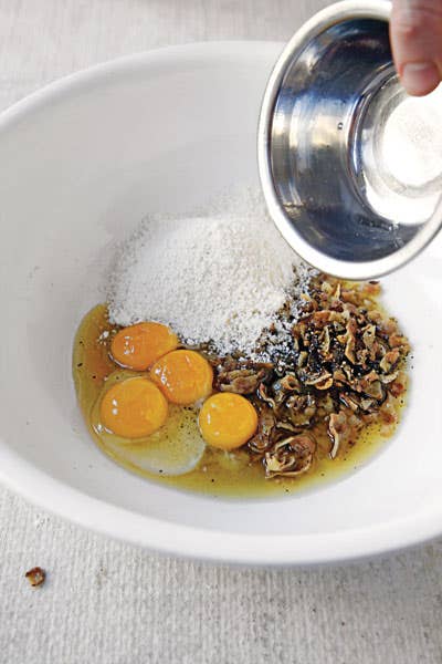 httpswww.saveur.comsitessaveur.comfilesimport2010images2010-03634-128_bliss_in_a_bowl_2_400.jpg