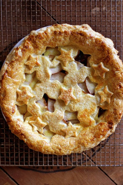 Vanilla-Scented Quince and Pear Pie