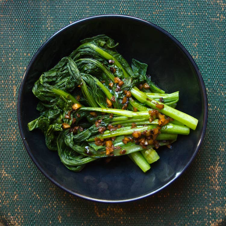 Choy Sum (Asian Greens) with Garlic Sauce