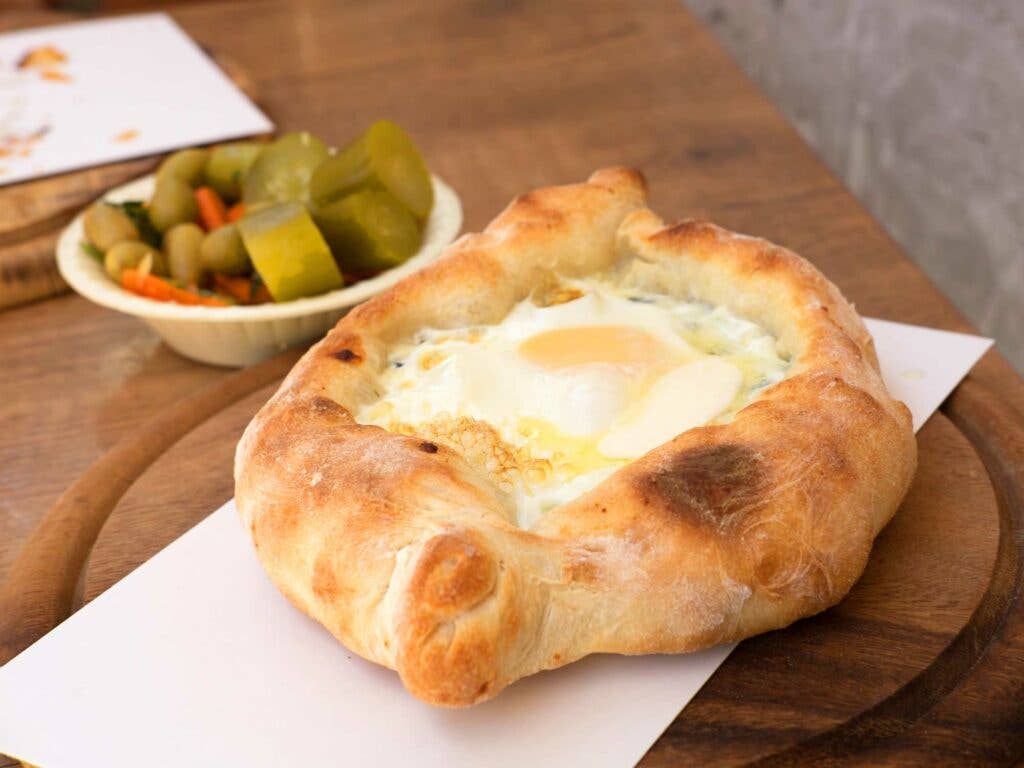 Khachapuri