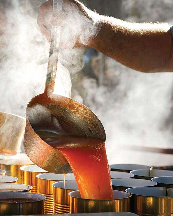 Preserving Tradition: Inside One of Appalachia’s Last Communal Canneries Preserving Tradition: Inside One of Appalachia’s Last Communal Canneries